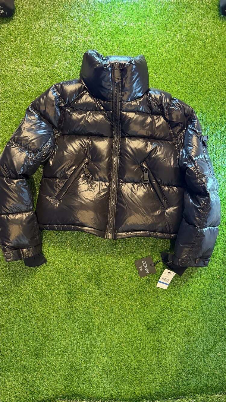 Sam. Cropped Freestyle Puffer Jacket Size XL Black
